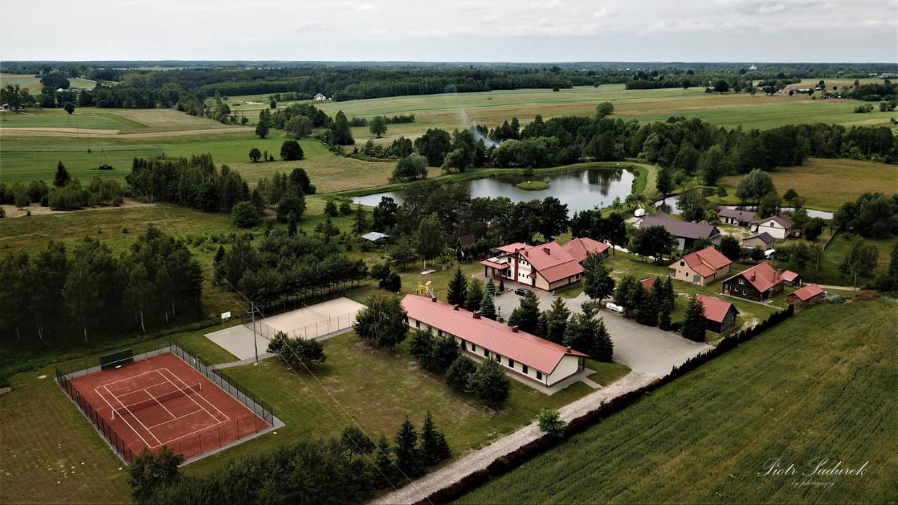 Отель Tawerna-Stawiska Garbatka-Letnisko Экстерьер фото